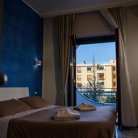 Bed and Breakfast The Reef Sorrento Esterno foto